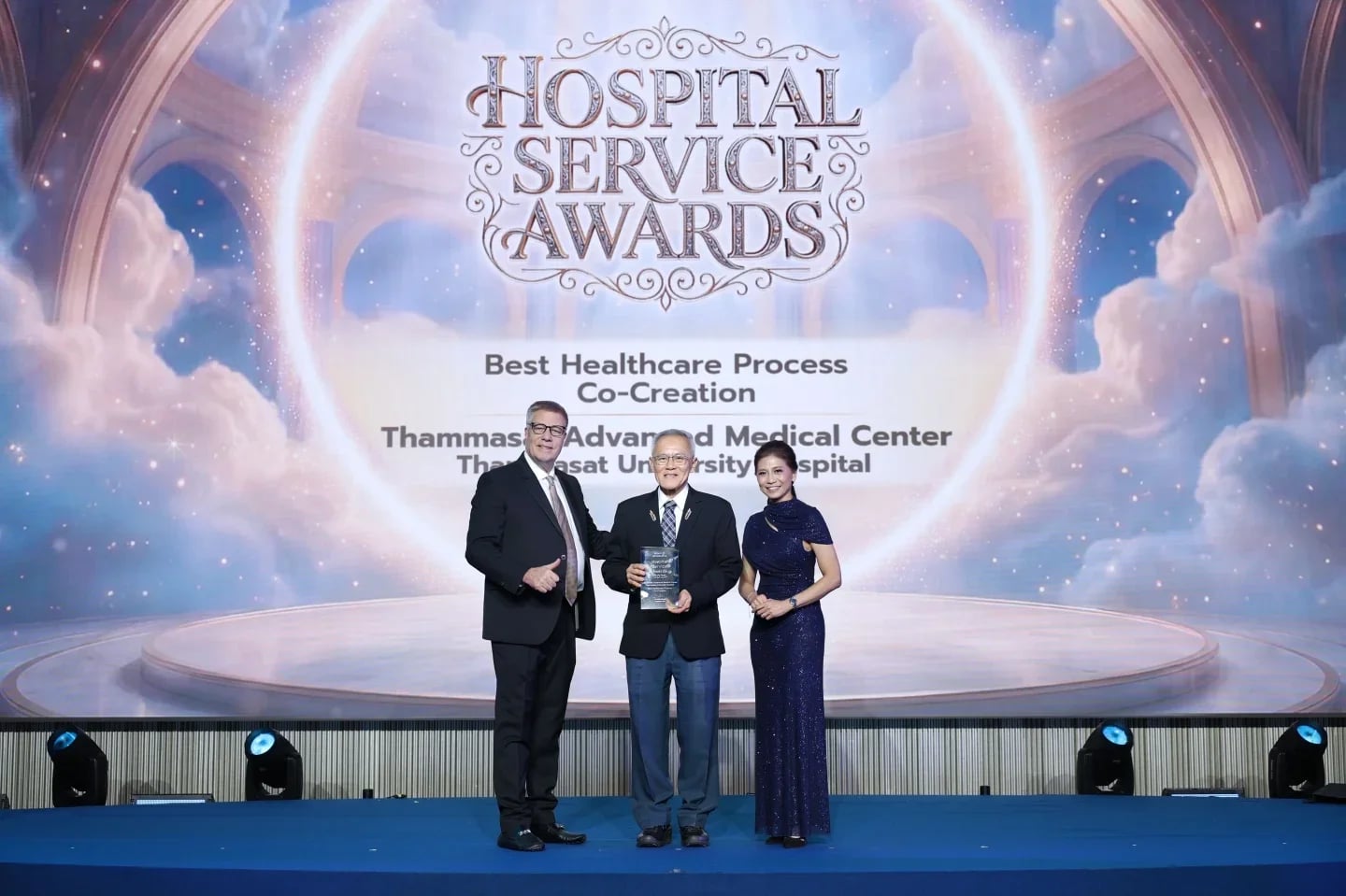ศูนย์การแพทย์ธรรมศาสตร์ ได้รับรางวัล "Best Healthcare Process Co-Creation" จาก Allianz Ayudhya Hospital Service Awards 2025